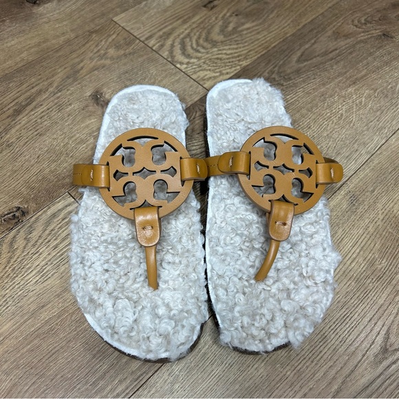 NWOT Tory Burch Miller cloud shearling in cognac - Size 5.5 - Picture 2 of 10